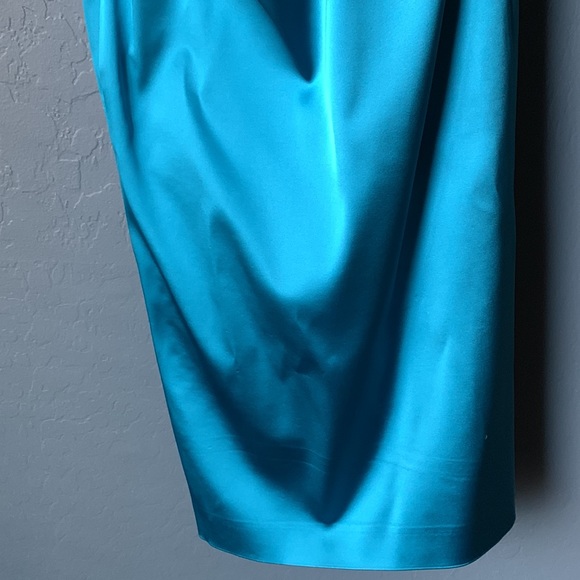 Talbot Runhof Satin Duchess Cocktail Dress - Picture 8 of 16